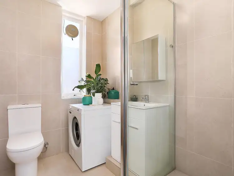 Fifth view of Homely apartment listing, 3/29 Brighton Road, St Kilda VIC 3182