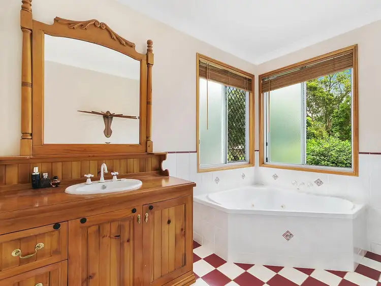 Fourth view of Homely house listing, 4 Eli Court, Highfields QLD 4352