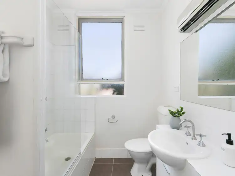 Sixth view of Homely apartment listing, 4/46 Lansdowne Road, St Kilda East VIC 3183