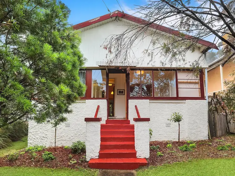 64 Cascade Street, Katoomba NSW 2780
