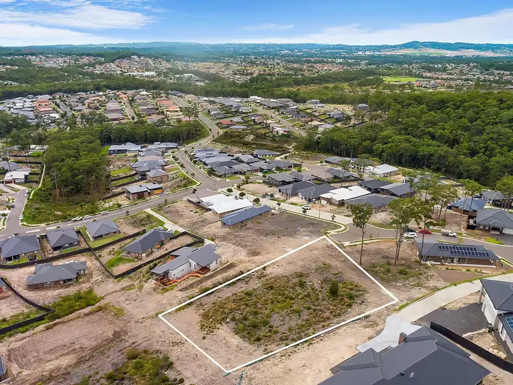2 Merker Close, Cameron Park NSW 2285