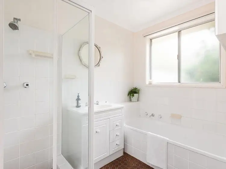 Sixth view of Homely house listing, 21 Onkaparinga Crescent, Kaleen ACT 2617