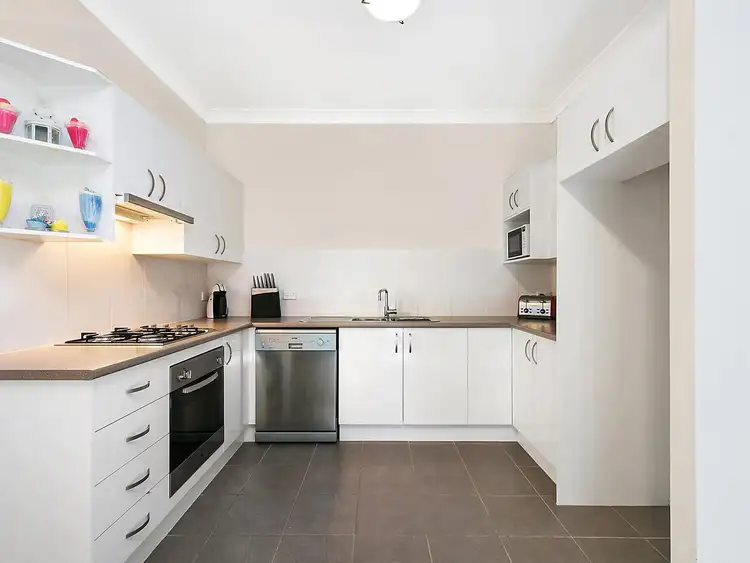 Third view of Homely villa listing, 1/96 Rawson Street, Aberdare NSW 2325