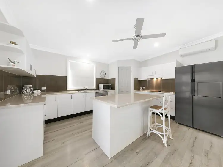 Fourth view of Homely house listing, 11 Hunter Close, Lochinvar NSW 2321