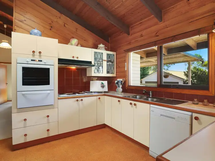 Fourth view of Homely house listing, 24 Queen Elizabeth Drive, Wentworth Falls NSW 2782