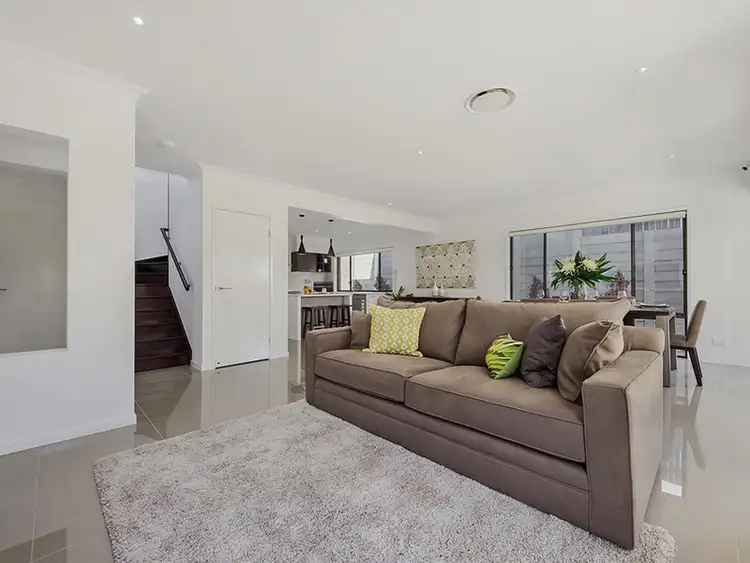 Second view of Homely house listing, 20 Sunset Place, Springfield Lakes QLD 4300