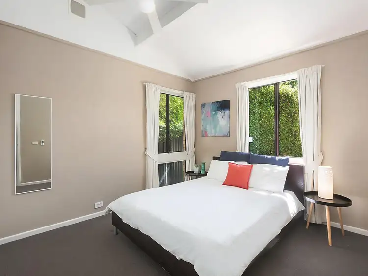 Sixth view of Homely house listing, 2 Holland Street, Macgregor ACT 2615