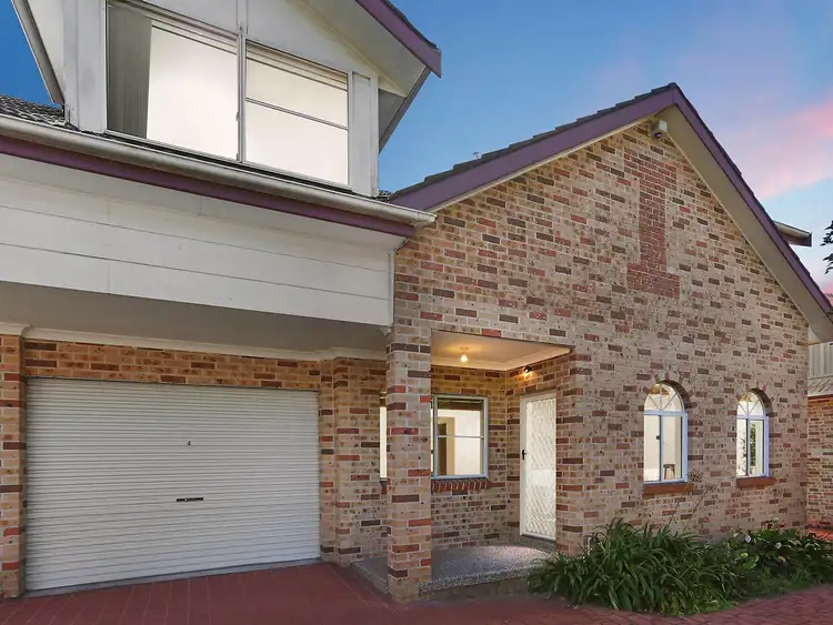Main view of Homely villa listing, 4/51 Central Road, Beverly Hills NSW 2209