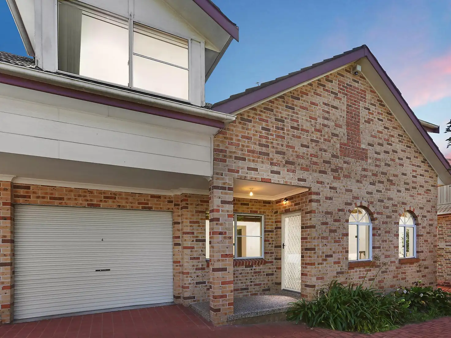 Main view of Homely villa listing, 4/51 Central Road, Beverly Hills NSW 2209