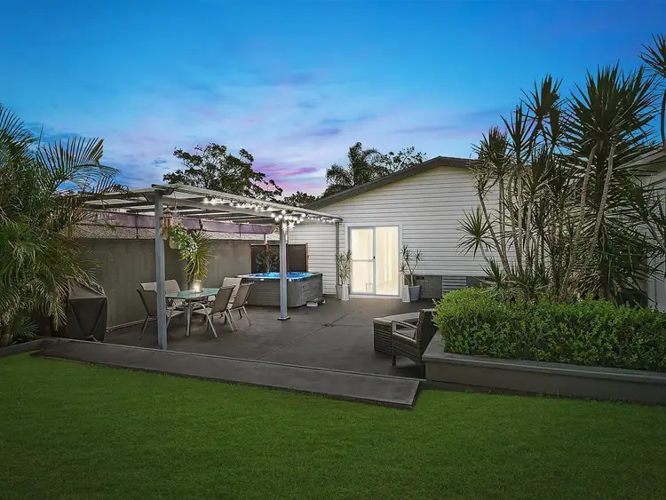 9 Koradji Avenue, Lake Munmorah NSW 2259