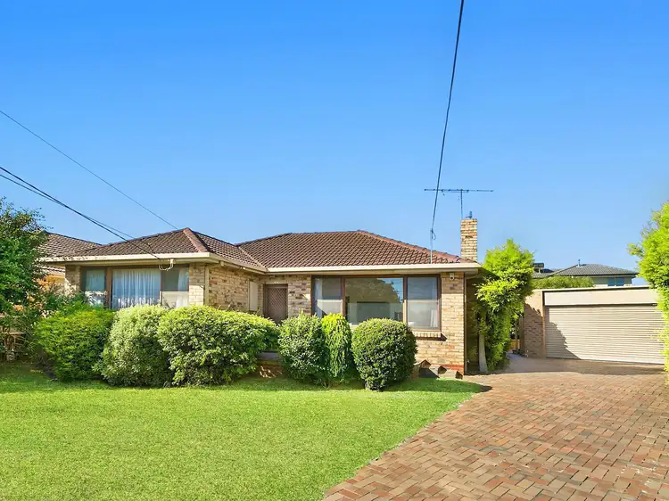 23 Fernhurst Drive, Glen Waverley VIC 3150