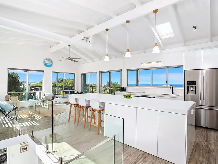 23 Woodlark Rise, Sunrise Beach QLD 4567