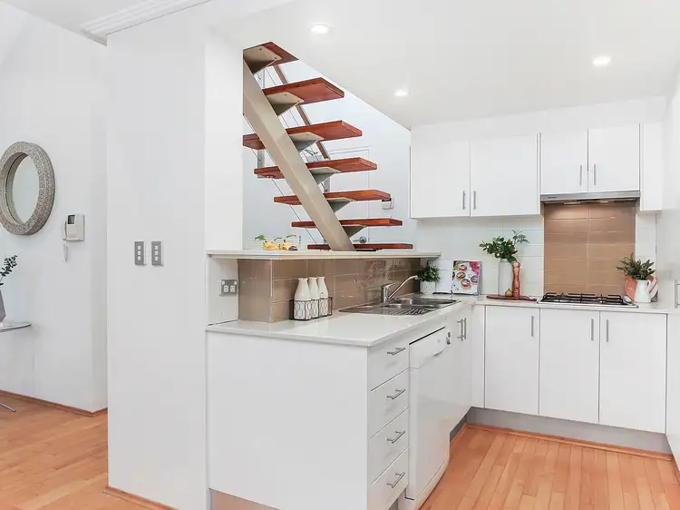 Third view of Homely apartment listing, 7/76 Merlin Street, Neutral Bay NSW 2089