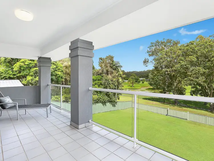 54 Lismore Drive, Helensvale QLD 4212