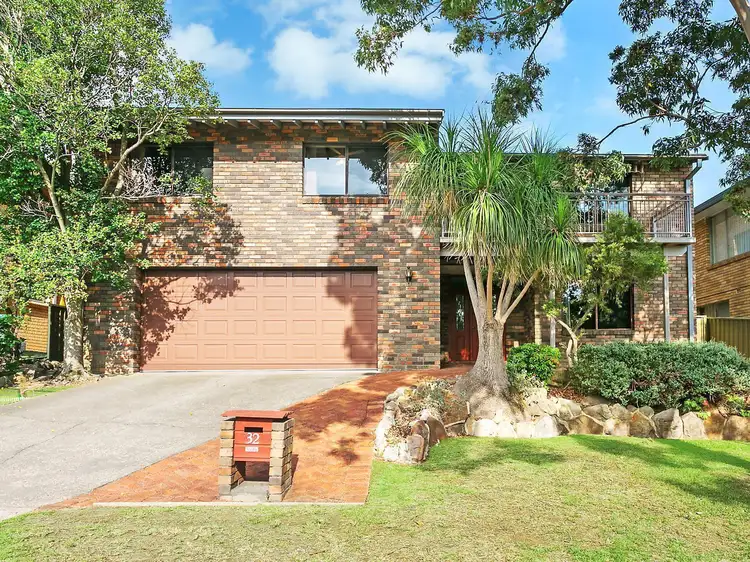 32 Duggan Crescent, Connells Point NSW 2221