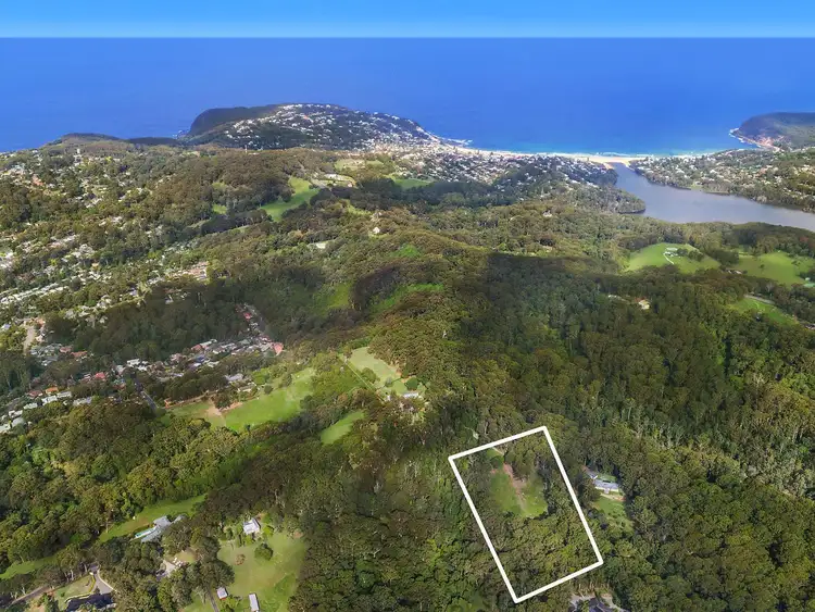 290 Hillside Road, Avoca Beach NSW 2251