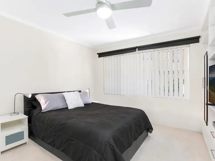 Third view of Homely apartment listing, 3/8 Wheeler Parade, Dee Why NSW 2099