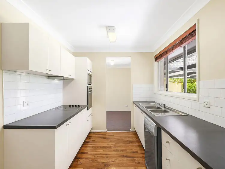 Third view of Homely house listing, 8 Scenic Close, Mudgee NSW 2850