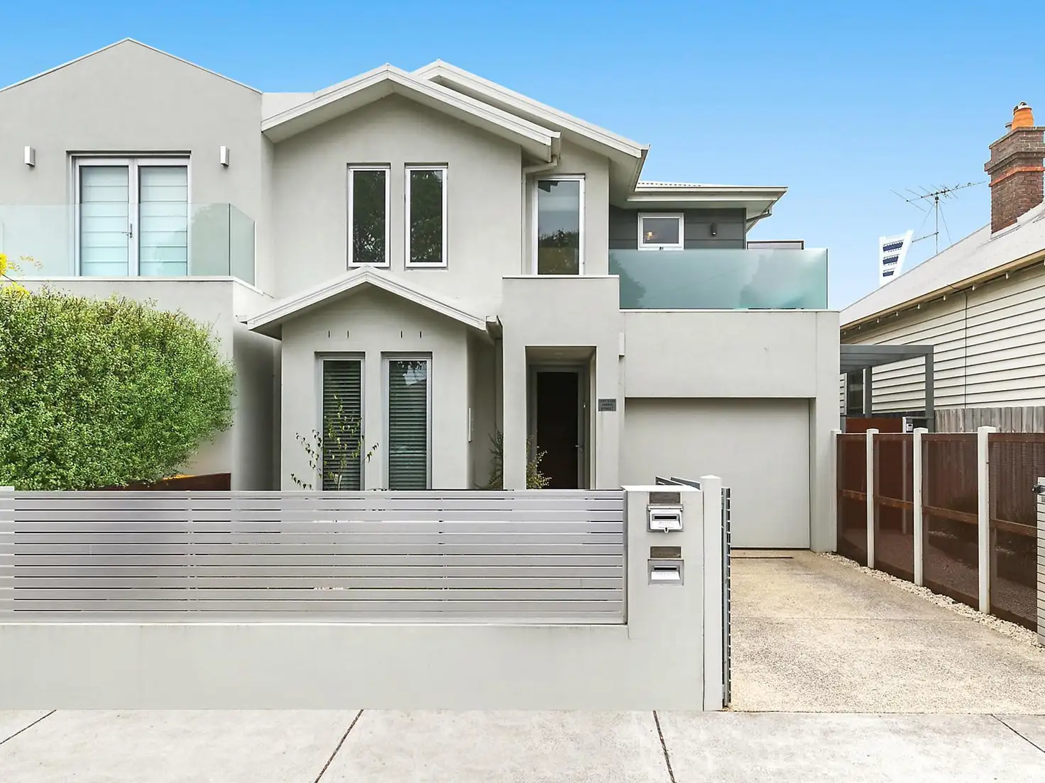 Main view of Homely townhouse listing, 2/258 Yarra Street, South Geelong VIC 3220