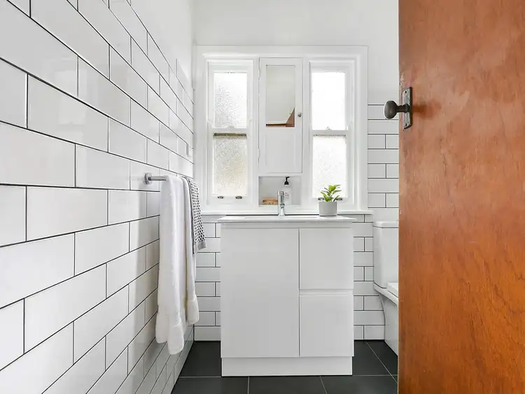 Fifth view of Homely house listing, 21 Gladstone Street, Hamlyn Heights VIC 3215