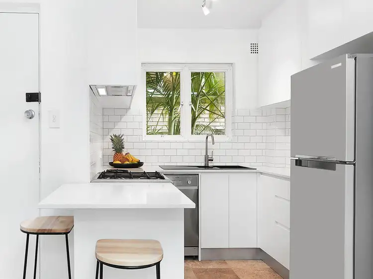 13/15 Kooloora Avenue, Freshwater NSW 2096
