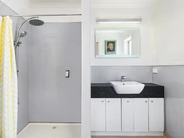 Sixth view of Homely unit listing, 2/4 Cornish Avenue, Belmont VIC 3216