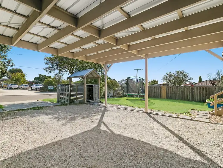 Sixth view of Homely house listing, 11 Gwynne Street, Hamlyn Heights VIC 3215