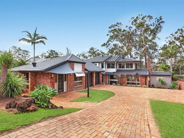 18 Ben Hogan Crescent, Parkwood QLD 4214