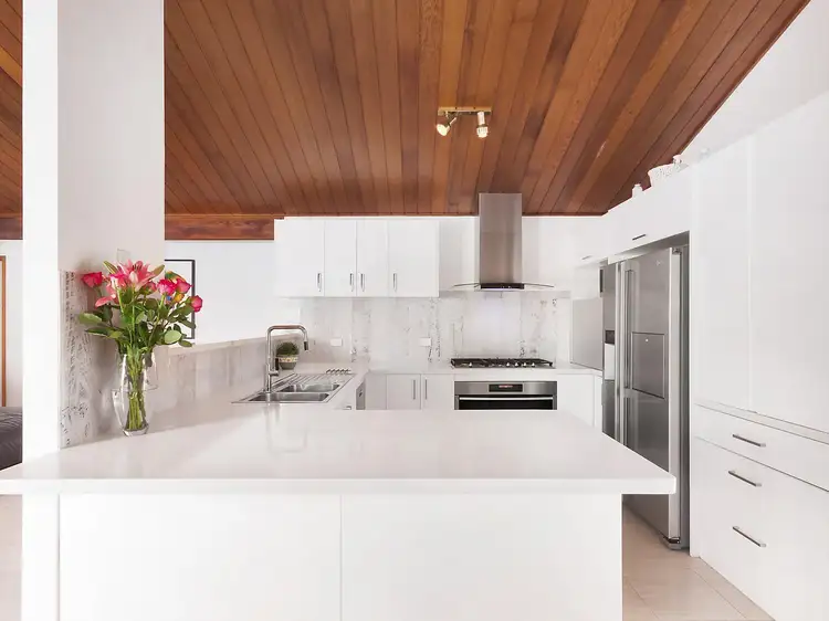 8 Cropper Place, Gordon ACT 2906