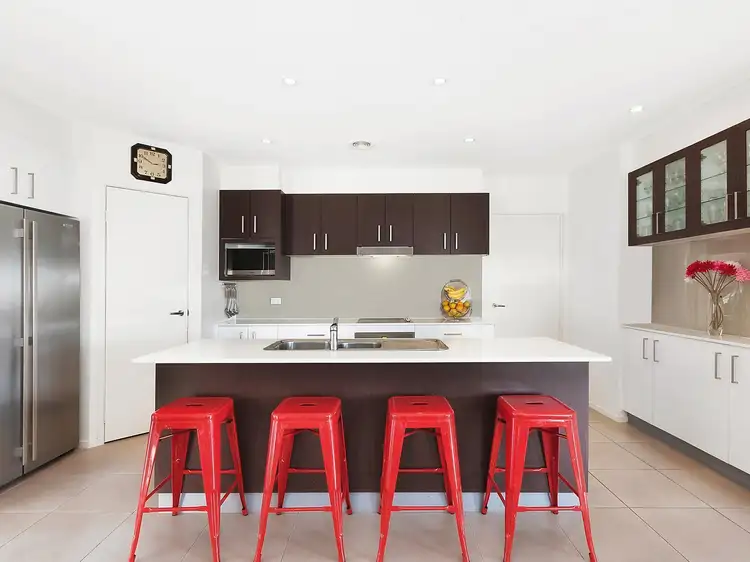 Second view of Homely house listing, 29 Hutchison Circuit, Crestwood NSW 2620