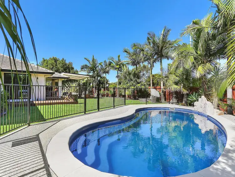 14 Carbeen Place, Meridan Plains QLD 4551