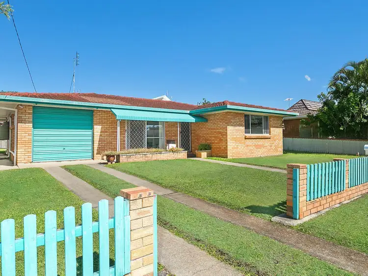 24 Browning Boulevard, Battery Hill QLD 4551