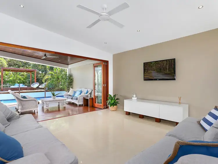 3 Newport Street, Sunrise Beach QLD 4567