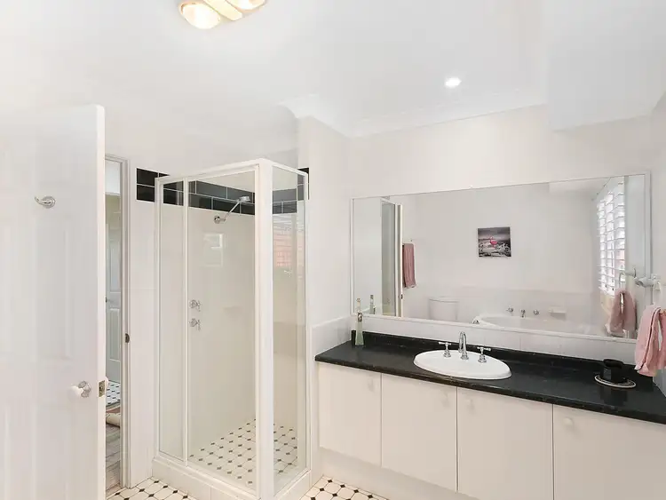 Fourth view of Homely house listing, 2 Bristol Close, Kanwal NSW 2259