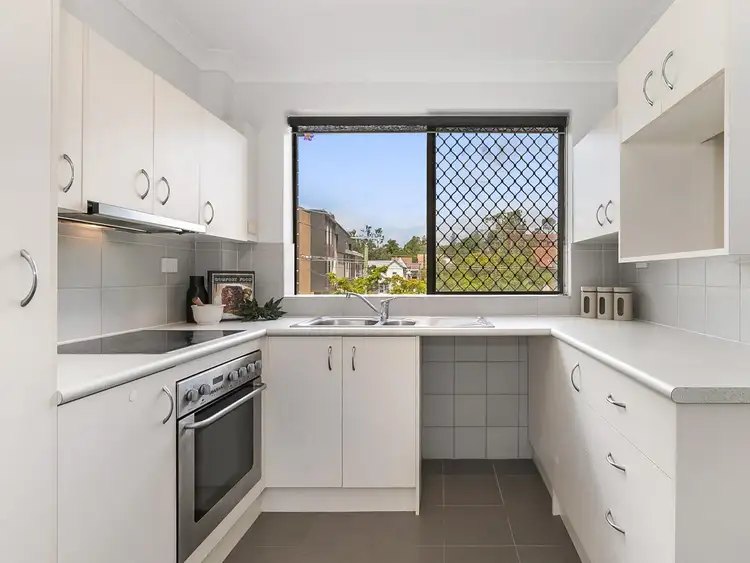Fourth view of Homely unit listing, 1/39 Maryvale Street, Toowong QLD 4066