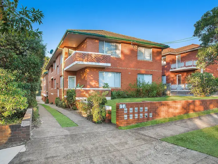 9/94 Sproule Street, Lakemba NSW 2195