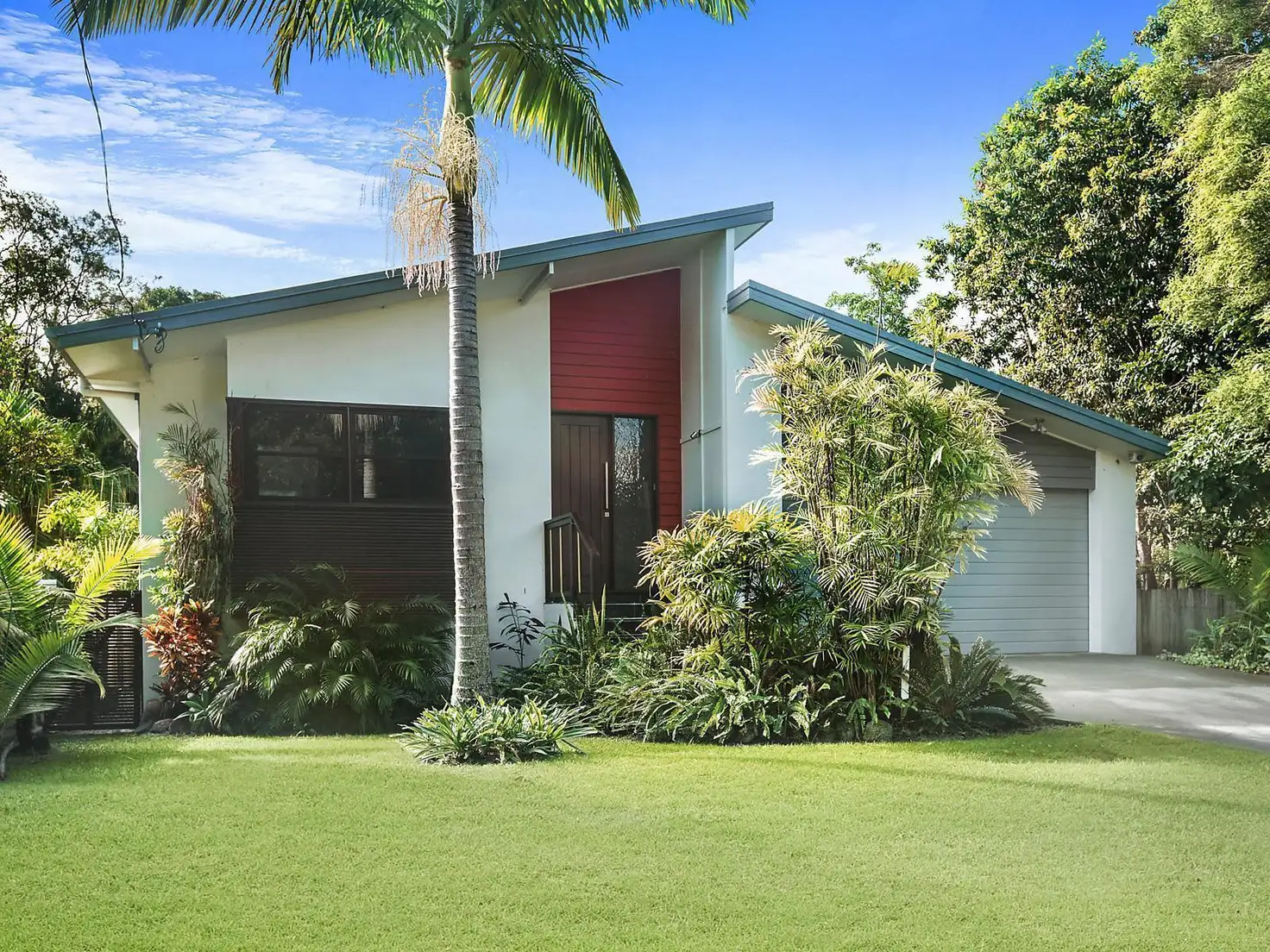 Main view of Homely house listing, 33 Helen Street, South Golden Beach NSW 2483