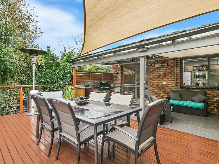 Sixth view of Homely house listing, 7 Kinarra Court, Mooroolbark VIC 3138