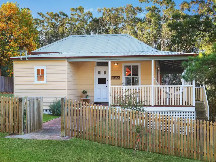 28 Westbourne Avenue, Wentworth Falls NSW 2782