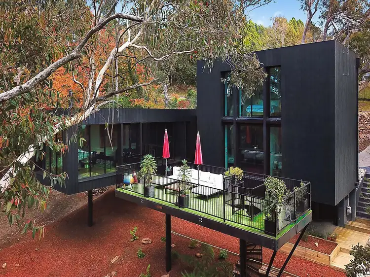 11 Winston Street, Leura NSW 2780