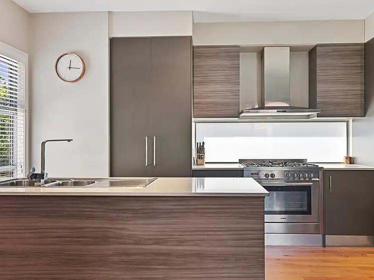 Second view of Homely unit listing, 2/27 Cypress Avenue, Brooklyn VIC 3012