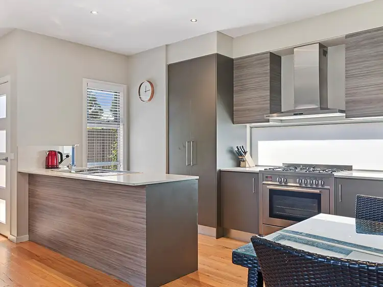 Third view of Homely unit listing, 2/27 Cypress Avenue, Brooklyn VIC 3012