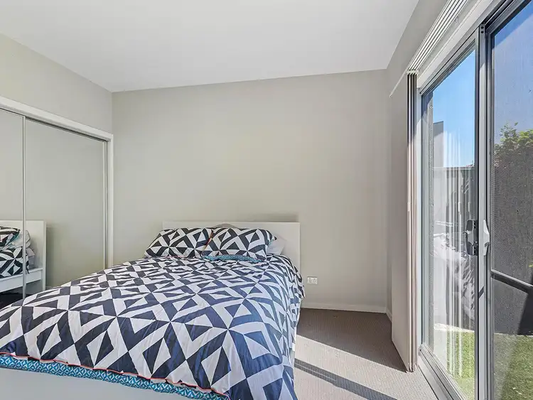 Fifth view of Homely unit listing, 2/27 Cypress Avenue, Brooklyn VIC 3012