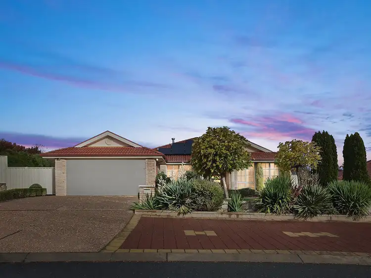 13 Wendy Ey Place, Nicholls ACT 2913