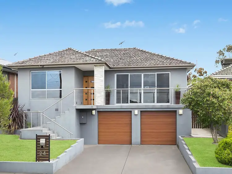 24 Acacia Street, Hamlyn Heights VIC 3215
