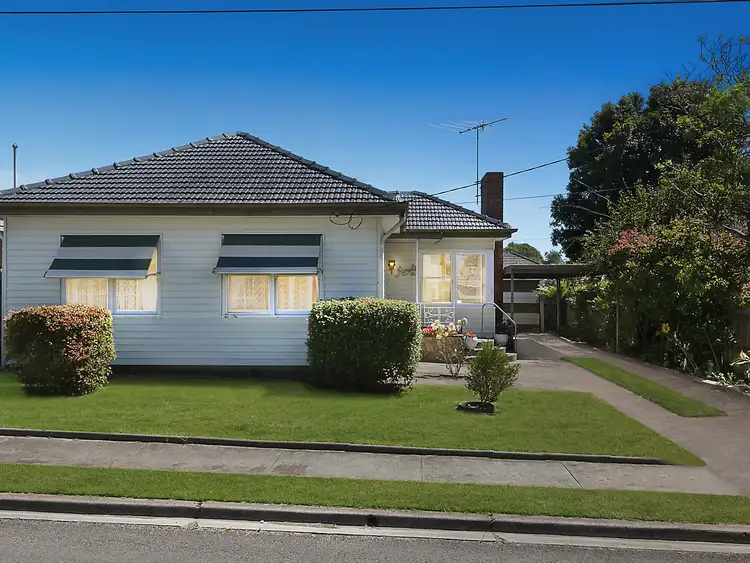 4 Searle Street, Geelong West VIC 3218