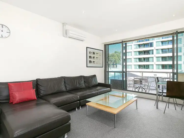 2304/2 Yarra Street, Geelong VIC 3220