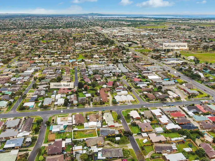 2/2 Rimbool Road, Grovedale VIC 3216