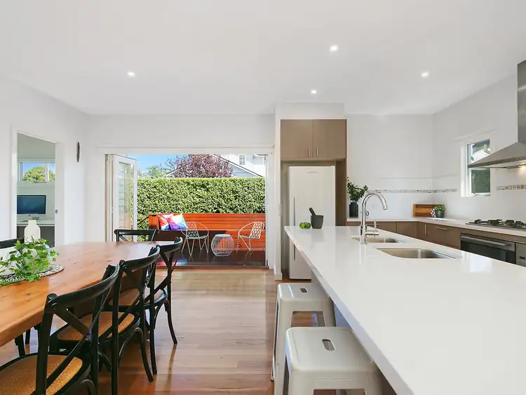 Second view of Homely house listing, 20 Girton Crescent, Manifold Heights VIC 3218