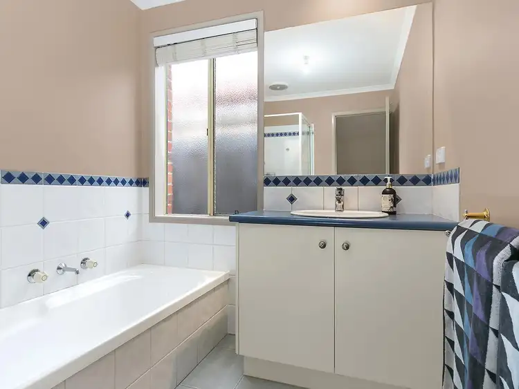 Sixth view of Homely house listing, 6 Viola Close, Bell Park VIC 3215